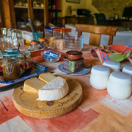 B&B Il Sole Delle Rive Sinio Eksteriør billede