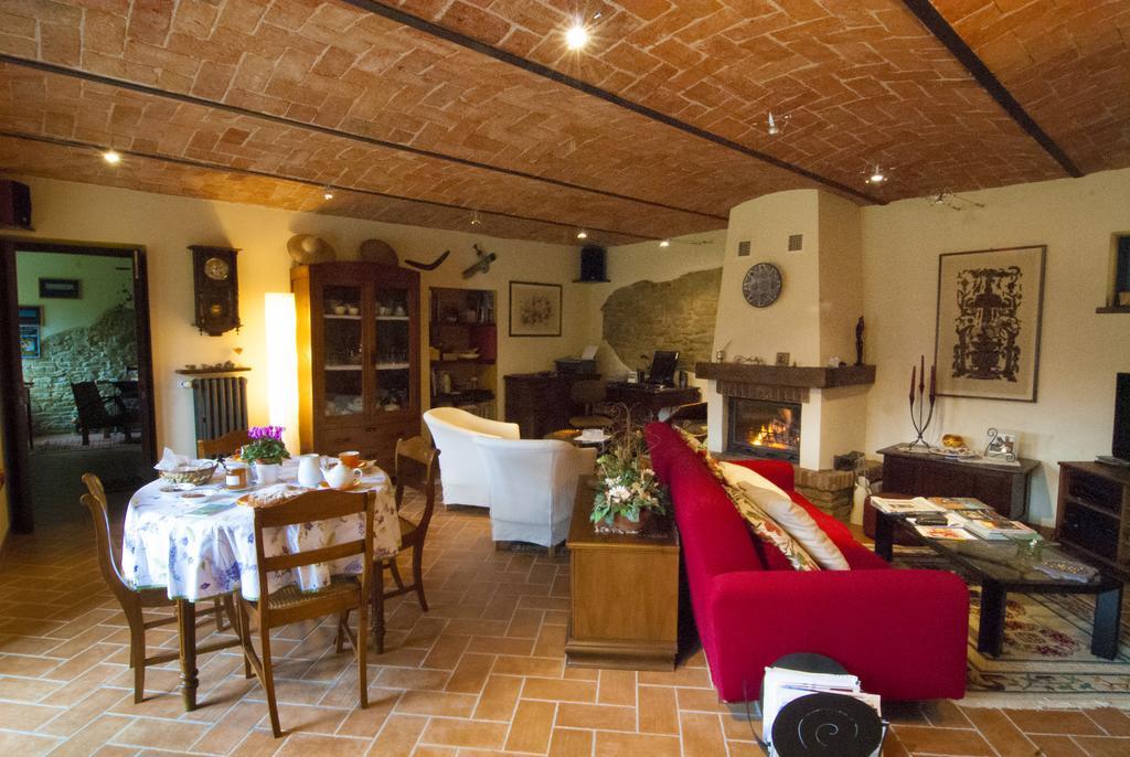 B&B Il Sole Delle Rive Sinio Eksteriør billede