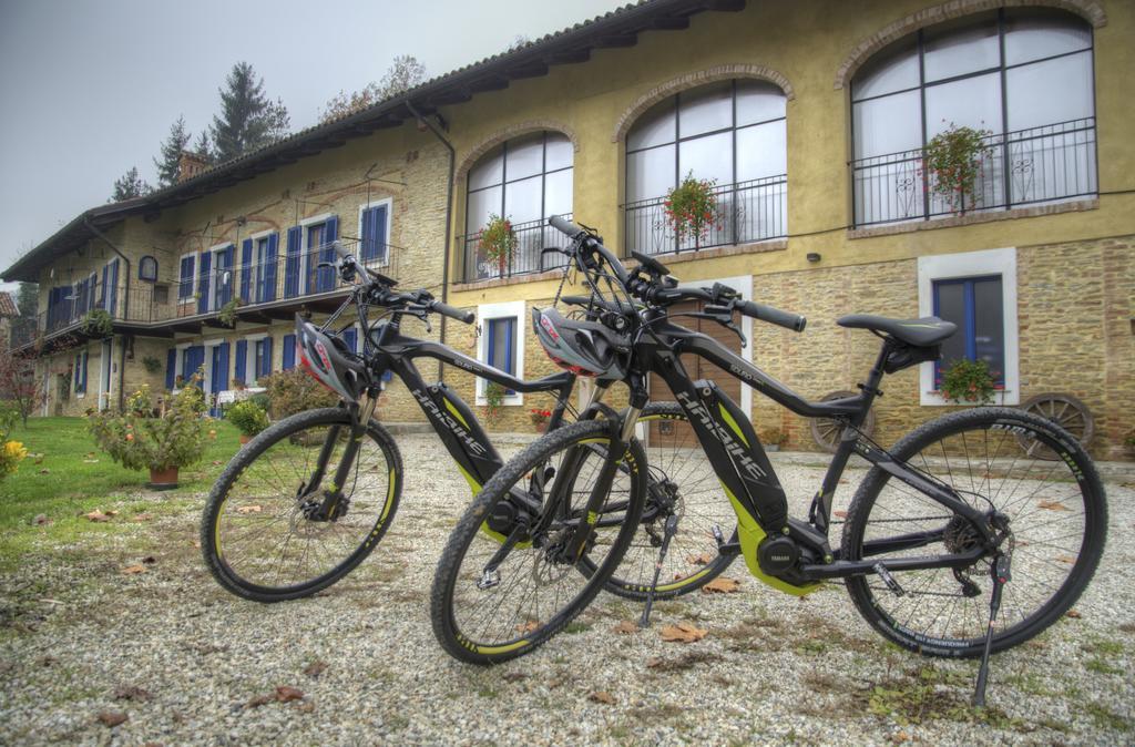 B&B Il Sole Delle Rive Sinio Eksteriør billede